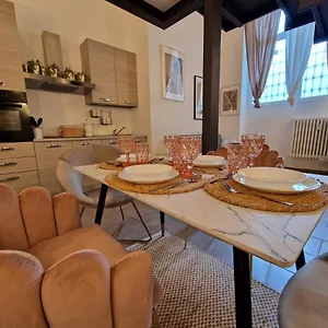 Apartamento Regina In Porta Romana 2 - Sky Tv, Wifi E Breakfast Box Milán