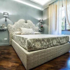 Otel Antica