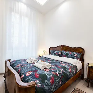 Circus Maximus N 1-at 400m Metro Apartment